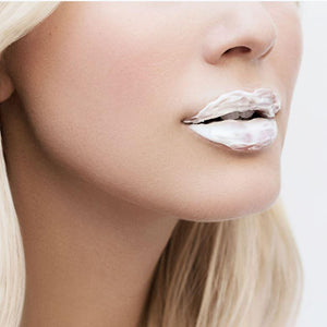 how to use moisturizing lip mask
